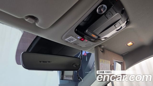 Kia K5 2023 — photo 23
