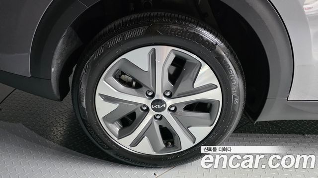 Kia Niro 2024 — photo 5