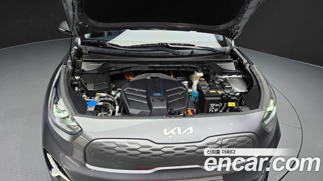 Kia Niro 2024 — photo 6