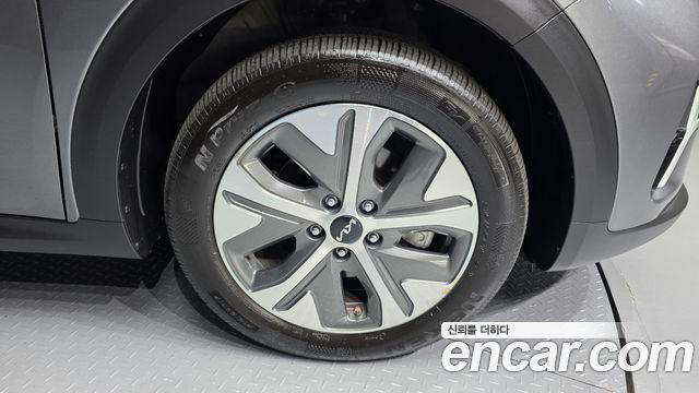 Kia Niro 2024 — photo 7