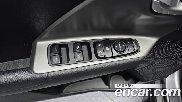 Kia Niro 2024 — photo 29