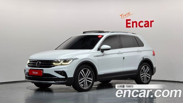Volkswagen Tiguan 2021 — photo 1