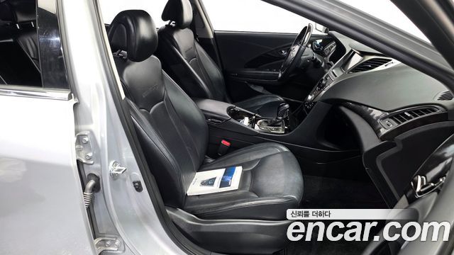 Hyundai Grandeur 2012 — photo 17