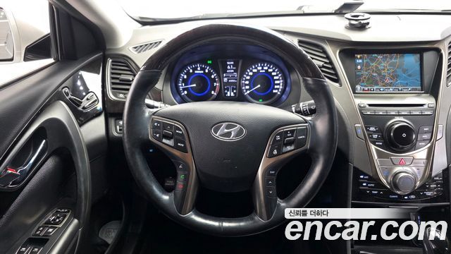 Hyundai Grandeur 2012 — photo 19