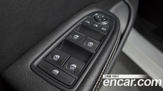 Renault Korea XM3 2023 — photo 28
