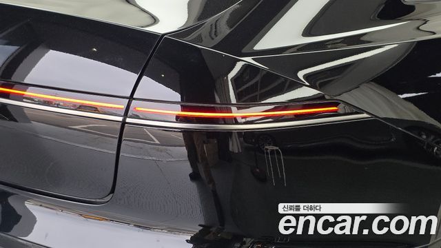 Hyundai Grandeur 2023 — photo 9