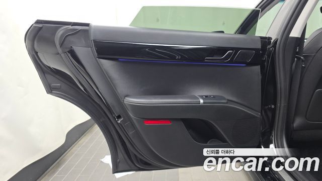 Hyundai Grandeur 2023 — photo 15
