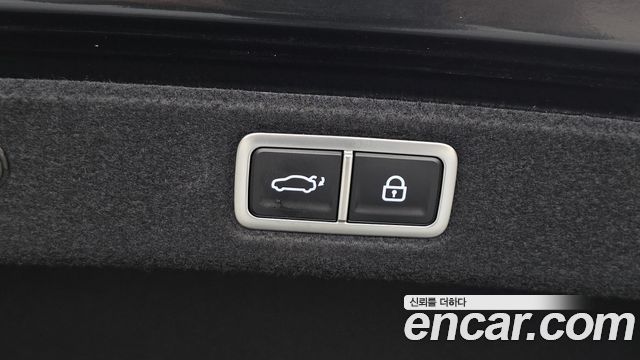 Hyundai Grandeur 2023 — photo 16