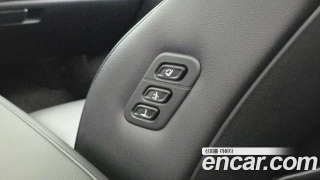 Hyundai Grandeur 2023 — photo 31