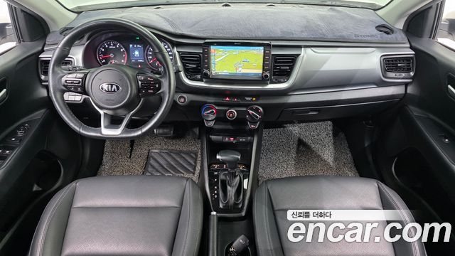 Kia Stonic 2018 — photo 7