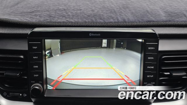 Kia Stonic 2018 — photo 17