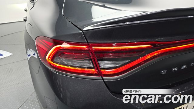 Hyundai Grandeur 2018 — photo 9