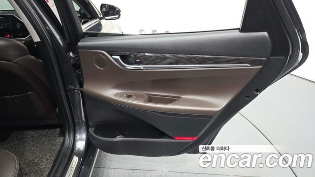 Hyundai Grandeur 2018 — photo 15