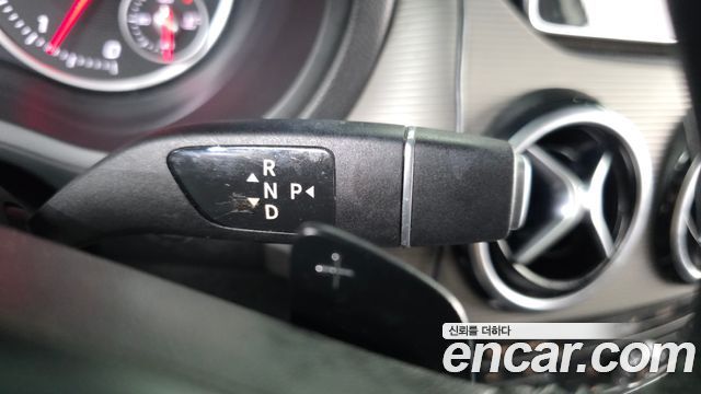 Mercedes-Benz B-Class 2018 — photo 9