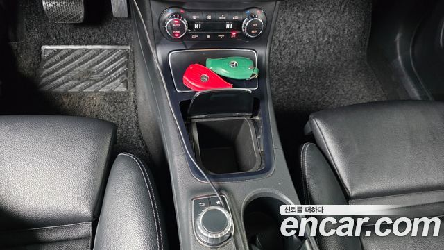 Mercedes-Benz B-Class 2018 — photo 18