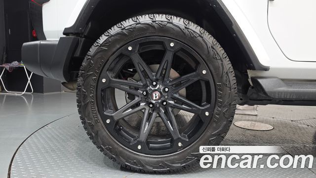 Jeep Wrangler 2020 — photo 5