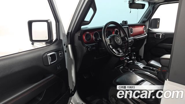 Jeep Wrangler 2020 — photo 10