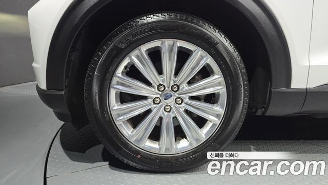 Ford Explorer 2020 — photo 5