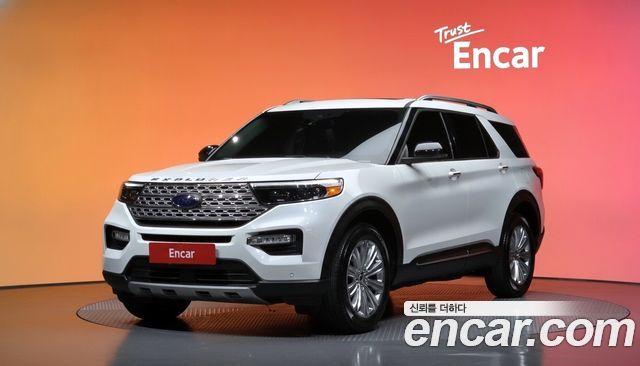 Ford Explorer 2020 — photo 1