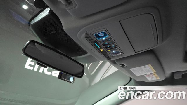 Ford Explorer 2020 — photo 28