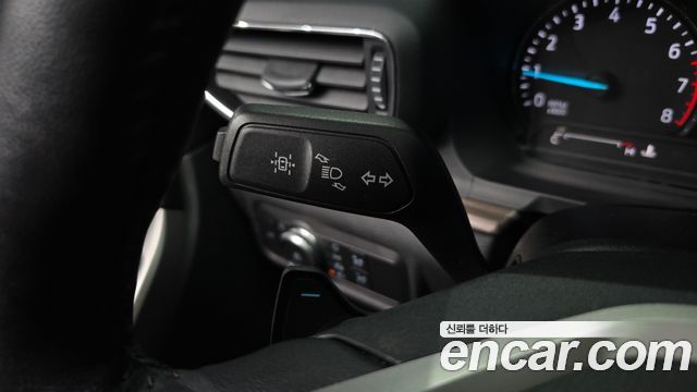 Ford Explorer 2020 — photo 31