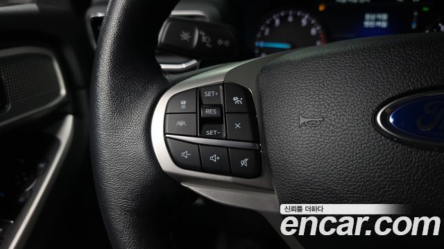 Ford Explorer 2020 — photo 33