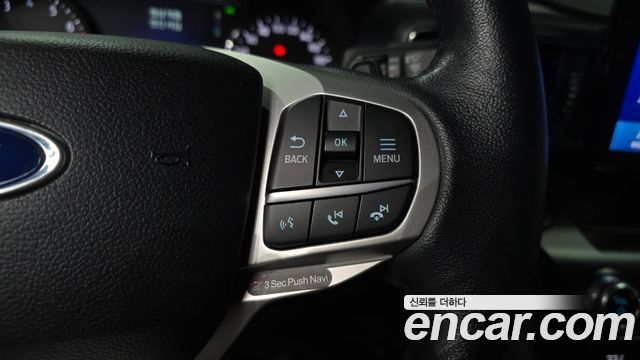 Ford Explorer 2020 — photo 34