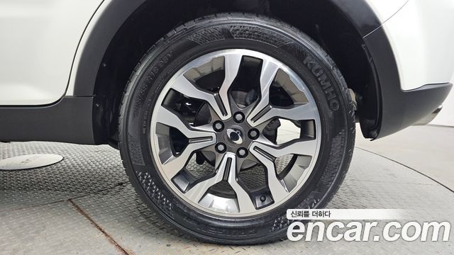 KG Mobility KORANDO 2017 — photo 7