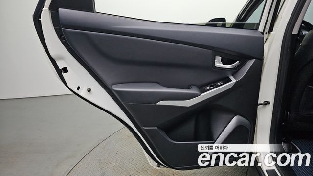 KG Mobility KORANDO 2017 — photo 15