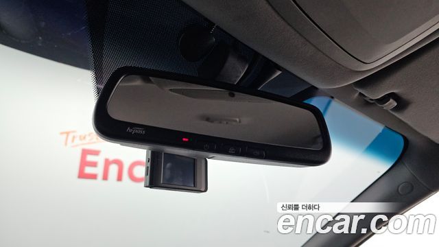 KG Mobility KORANDO 2017 — photo 28