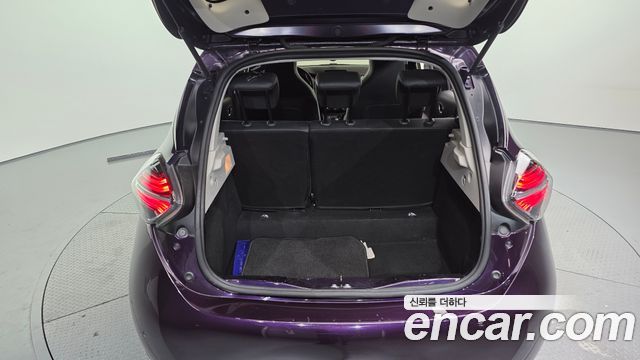 Renault Korea Zoe 2021 — photo 17
