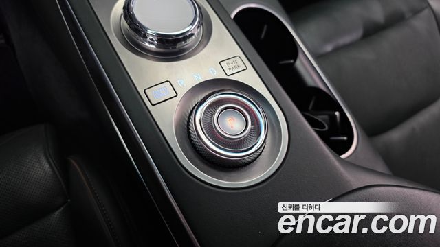 Genesis GV70 2021 — photo 9