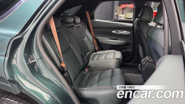Genesis GV70 2021 — photo 12