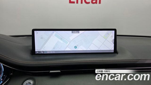 Genesis GV70 2021 — photo 14