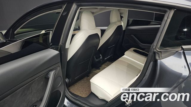 Tesla Model 3 2021 — photo 17