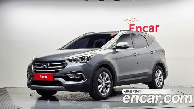 Hyundai Santafe 2018 — photo 1