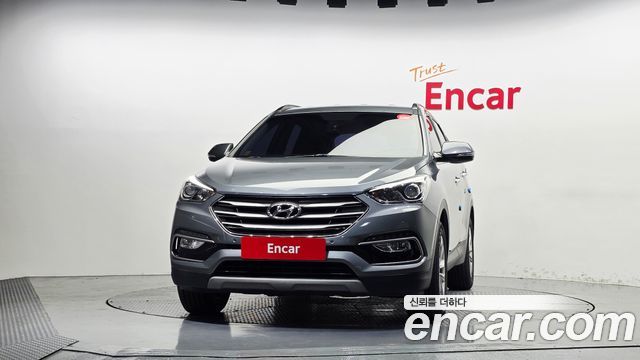 Hyundai Santafe 2018 — photo 3