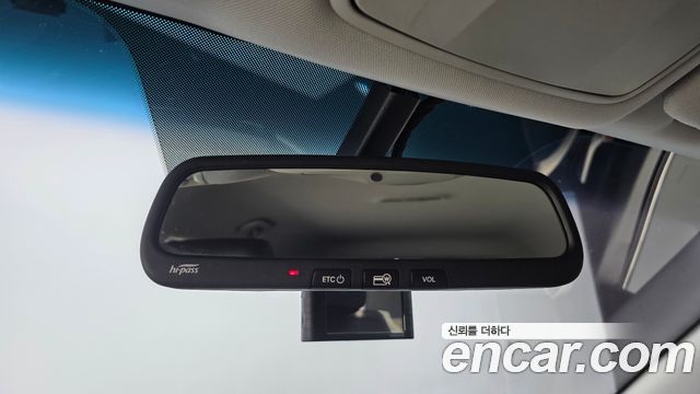 Hyundai Santafe 2018 — photo 18