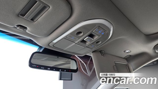 Hyundai Genesis 2015 — photo 17