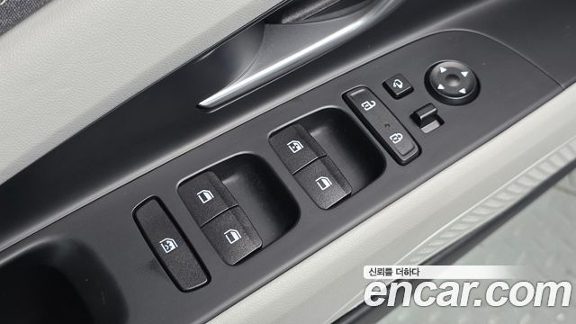 Hyundai AVANTE 2021 — photo 19