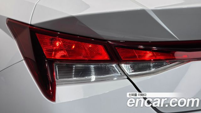 Hyundai AVANTE 2021 — photo 9