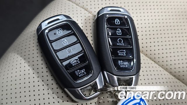 Hyundai AVANTE 2023 — photo 22