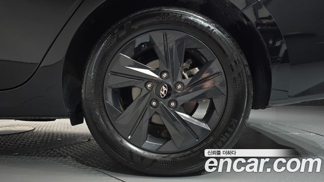 Hyundai AVANTE 2023 — photo 7