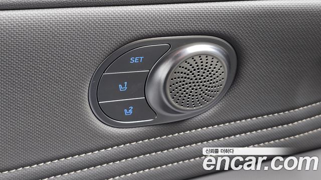 Hyundai AVANTE 2023 — photo 37