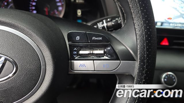 Hyundai AVANTE 2021 — photo 16