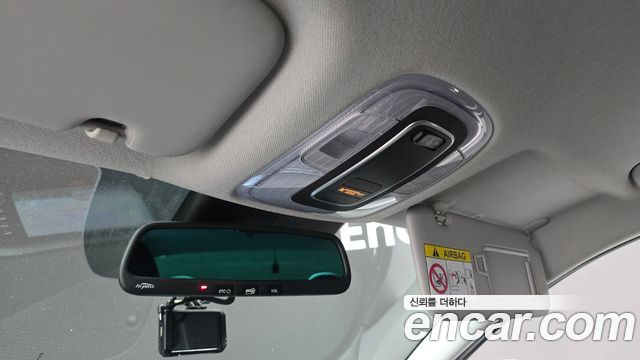Hyundai AVANTE 2021 — photo 19