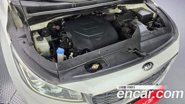 Kia Canival 2019 — photo 6