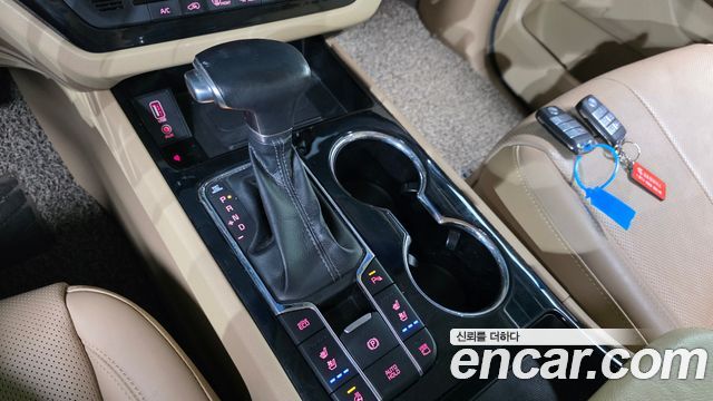 Kia Canival 2019 — photo 12