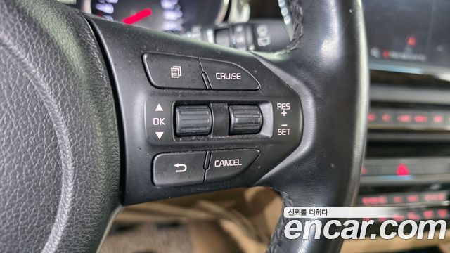 Kia Canival 2019 — photo 23