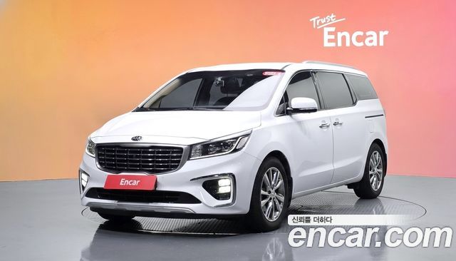 Kia Canival 2019 — photo 1